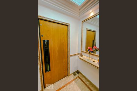 Apartamento para alugar com 185m², 3 quartos e 2 vagasEntrada