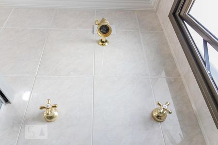 Apartamento à venda com 156m², 3 quartos e 3 vagasBanheiro suite