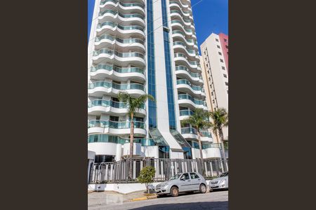 Apartamento à venda com 156m², 3 quartos e 3 vagasFachada