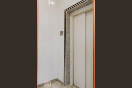 Apartamento à venda com 156m², 3 quartos e 3 vagasHall independente 