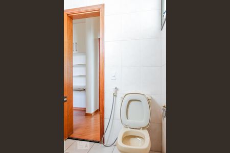 Apartamento à venda com 156m², 3 quartos e 3 vagasBanheiro 1