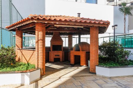 Apartamento à venda com 156m², 3 quartos e 3 vagasChurrasqueira