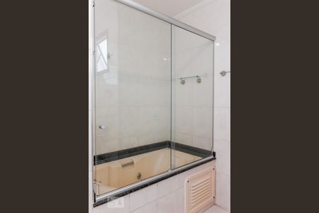 Apartamento à venda com 156m², 3 quartos e 3 vagasBanheiro 1