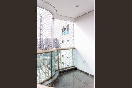 Apartamento à venda com 156m², 3 quartos e 3 vagasVaranda