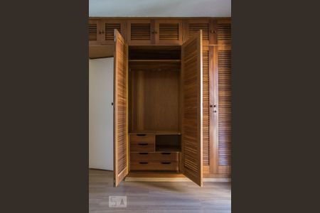 Armário do Quarto de apartamento para alugar com 1 quarto, 52m² em Santa Cecília, São Paulo