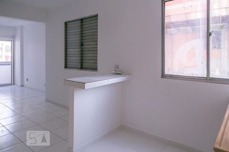 Studio para alugar com 44m², 1 quarto e 1 vaga Studio para alugar com 44m², 1 quarto e 1 vagaCozinha/Área