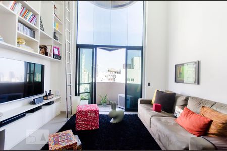 Apartamento para alugar com 74m², 1 quarto e 1 vaga Apartamento para alugar com 74m², 1 quarto e 1 vagaSala