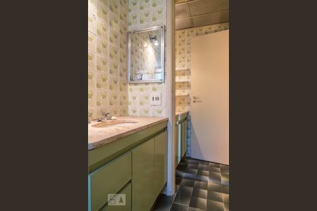 Apartamento à venda com 76m², 2 quartos e 1 vagaBanheiro