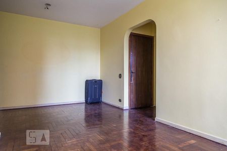 Apartamento à venda com 76m², 2 quartos e 1 vagaSala