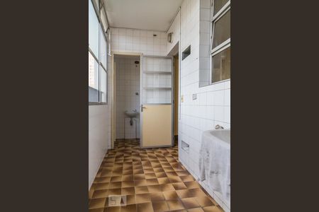 Apartamento à venda com 76m², 2 quartos e 1 vagaÁrea de serviço