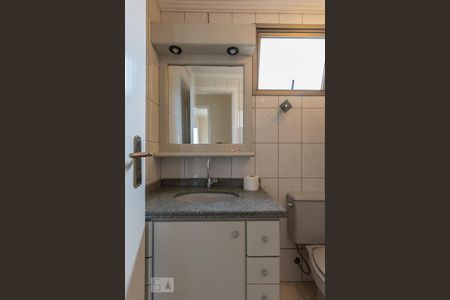 Apartamento para alugar com 91m², 3 quartos e 2 vagasBanheiro Social