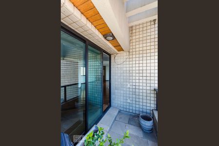 Apartamento à venda com 500m², 4 quartos e 6 vagasVaranda