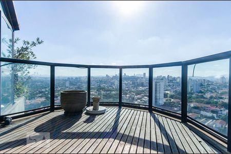 Apartamento à venda com 500m², 4 quartos e 6 vagasVaranda da piscina