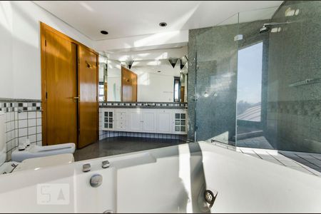 Apartamento à venda com 500m², 4 quartos e 6 vagasBanheiro Suite