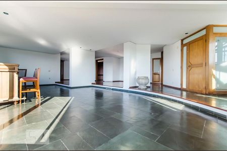 Sala de apartamento à venda com 4 quartos, 500m² em Vila Madalena, São Paulo