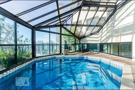 Apartamento à venda com 500m², 4 quartos e 6 vagasPiscina