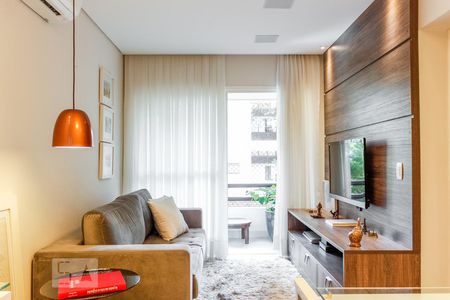 Sala de apartamento para alugar com 2 quartos, 58m² em Vila Uberabinha, São Paulo