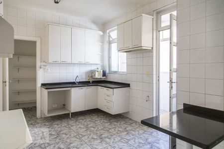 Apartamento à venda com 180m², 3 quartos e 1 vaga Apartamento à venda com 180m², 3 quartos e 1 vagaCozinha