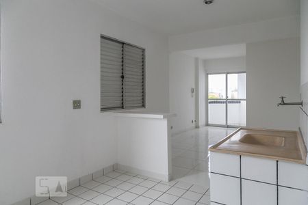 Studio para alugar com 44m², 1 quarto e 1 vaga Studio para alugar com 44m², 1 quarto e 1 vagaCozinha
