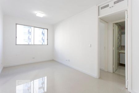 Apartamento à venda com 40m², 1 quarto e 1 vaga Apartamento à venda com 40m², 1 quarto e 1 vagaSala