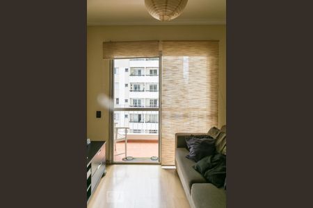 Sala de apartamento para alugar com 2 quartos, 64m² em Bosque da Saúde, São Paulo