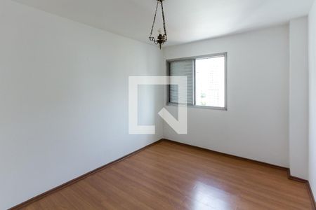 Quarto de apartamento para alugar com 2 quartos, 113m² em Moema, São Paulo