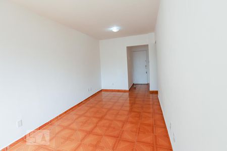 Apartamento à venda com 73m², 1 quarto e sem vagaSala