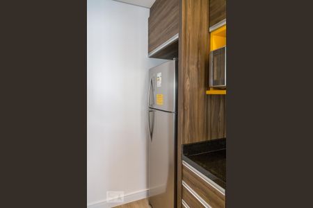 Geladeira de apartamento para alugar com 1 quarto, 35m² em Brooklin Paulista, São Paulo