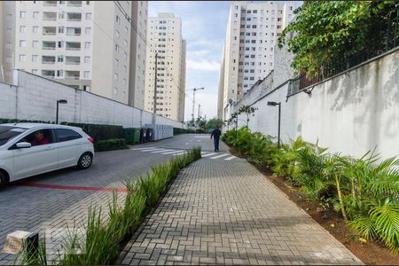 Apartamento à venda com 43m², 2 quartos e 1 vaga Apartamento à venda com 43m², 2 quartos e 1 vagaArea de entrada do condominio