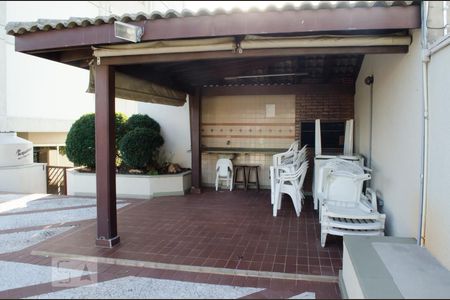 Apartamento para alugar com 65m², 2 quartos e 1 vagaDependências do prédio - churrasqueira