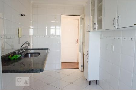 Apartamento para alugar com 65m², 2 quartos e 1 vagaCozinha
