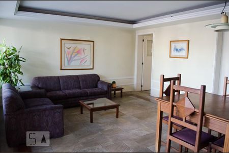 Apartamento para alugar com 65m², 2 quartos e 1 vagaDependências do prédio - Salão de Festa