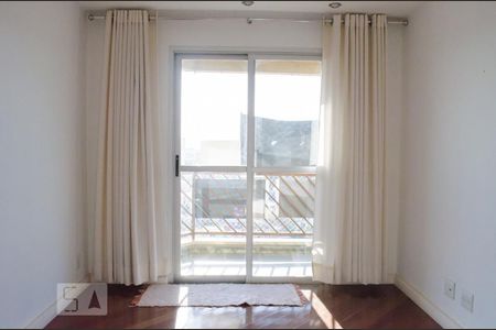 Sala de estar de apartamento para alugar com 2 quartos, 65m² em Vila Industrial , Campinas