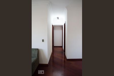 Corredor de apartamento à venda com 3 quartos, 118m² em Botafogo, Campinas