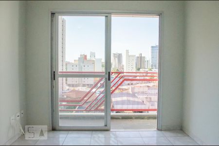 Sala/Sacada de apartamento à venda com 3 quartos, 90m² em Vila Rossi, Campinas