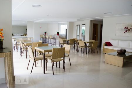 Apartamento à venda com 69m², 2 quartos e 2 vagasDependências do prédio - salão de festas