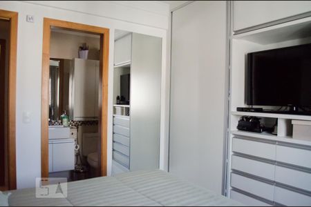 Apartamento à venda com 69m², 2 quartos e 2 vagasSuíte