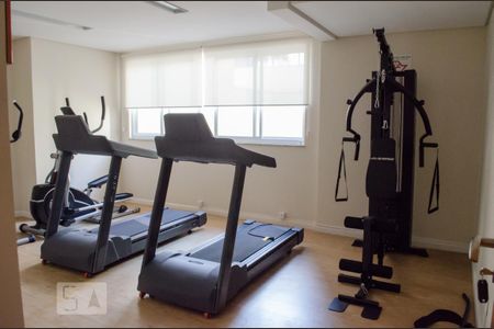 Apartamento à venda com 69m², 2 quartos e 2 vagasDependências do prédio - academia