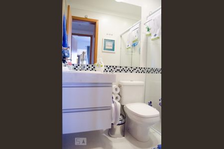 Apartamento à venda com 69m², 2 quartos e 2 vagasBanheiro