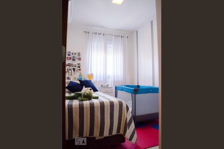 Apartamento à venda com 69m², 2 quartos e 2 vagasQuarto 1
