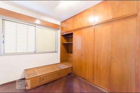 Quarto 02 de apartamento para alugar com 3 quartos, 92m² em Vila Ipojuca, São Paulo