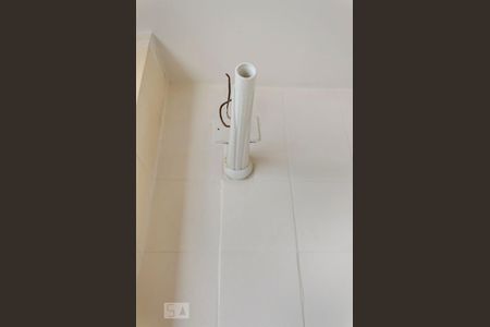 Apartamento para alugar com 92m², 3 quartos e 1 vaga Apartamento para alugar com 92m², 3 quartos e 1 vagaDetalhe banheiro de serviço