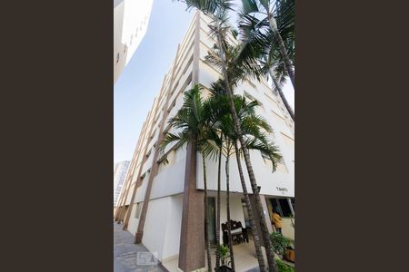 Apartamento para alugar com 92m², 3 quartos e 1 vaga Apartamento para alugar com 92m², 3 quartos e 1 vagaFachada