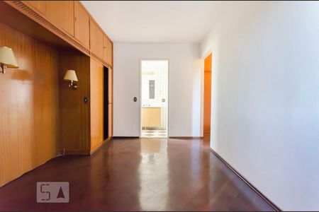 Apartamento para alugar com 92m², 3 quartos e 1 vaga Apartamento para alugar com 92m², 3 quartos e 1 vagaSuite