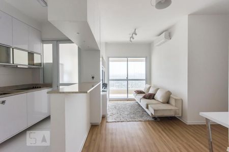 Sala de apartamento à venda com 2 quartos, 68m² em Pinheiros, São Paulo