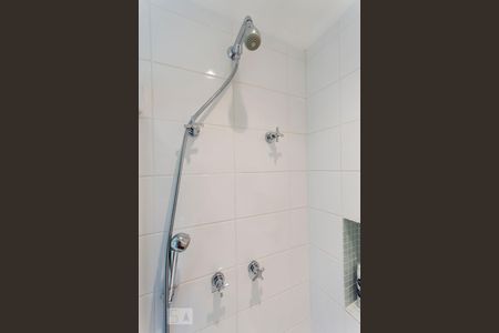 Detalhe banheiro de apartamento à venda com 1 quarto, 47m² em Centro, São Paulo