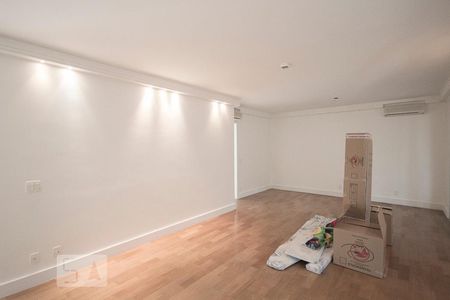 Sala de apartamento para alugar com 4 quartos, 184m² em Chácara Santo Antônio (zona Sul), São Paulo