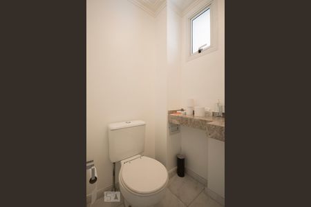 Apartamento para alugar com 184m², 4 quartos e 3 vagasLavabo