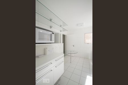 Apartamento para alugar com 184m², 4 quartos e 3 vagasCozinha
