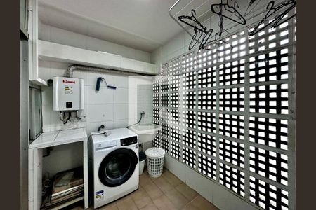 Apartamento à venda com 110m², 3 quartos e 1 vagaÁrea de Serviço